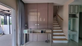 4 Bedroom Townhouse for sale in Khlong Song Ton Nun, Bangkok