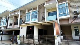 4 Bedroom Townhouse for sale in Khlong Chet, Pathum Thani