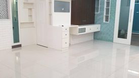 4 Bedroom Townhouse for sale in Modern Town, Bang Khae, Bangkok near BTS Thong Lo