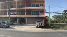3 Bedroom Commercial for sale in Chong Sakae, Phetchaburi
