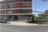 3 Bedroom Commercial for sale in Chong Sakae, Phetchaburi
