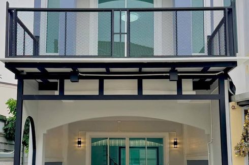 3 Bedroom Townhouse for sale in Bang Si Mueang, Nonthaburi