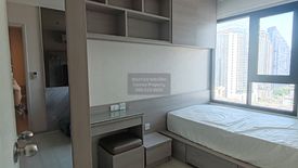 2 Bedroom Condo for rent in Life Asoke, Bang Kapi, Bangkok near MRT Phetchaburi