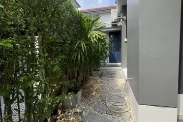 4 Bedroom Office for rent in setthasiri krungthep kreetha, Hua Mak, Bangkok