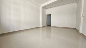 4 Bedroom Commercial for sale in Bang Khlo, Bangkok