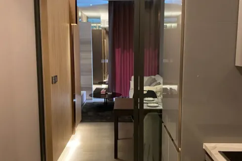 1 Bedroom Condo for rent in The Esse at Singha Complex, Bang Kapi, Bangkok near MRT Phetchaburi