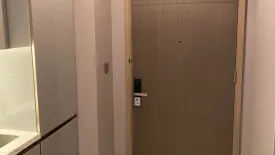 1 Bedroom Condo for rent in The Esse at Singha Complex, Bang Kapi, Bangkok near MRT Phetchaburi