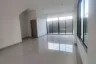 3 Bedroom Office for rent in Nuan Chan, Bangkok