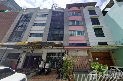 3 Bedroom Townhouse for rent in Phra Khanong, Bangkok near BTS Thong Lo