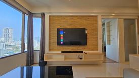 1 Bedroom Condo for rent in The Emporio Place, Khlong Tan, Bangkok near BTS Phrom Phong