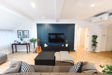 1 Bedroom Condo for sale in Hillside 1 Condominium, Suthep, Chiang Mai