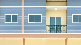 4 Bedroom Townhouse for sale in Om Noi, Samut Sakhon