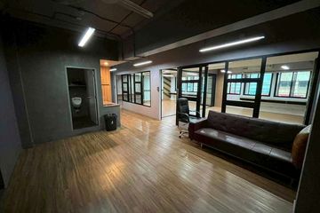 1 Bedroom Office for rent in Talat Noi, Bangkok near MRT Hua Lamphong