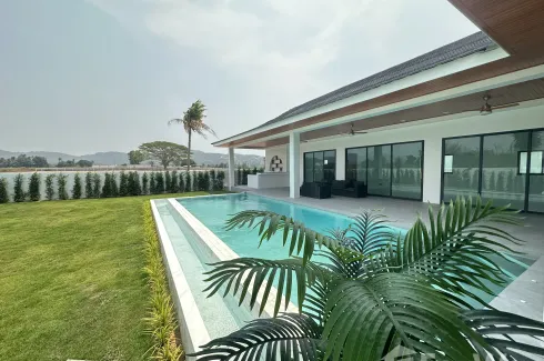 4 Bedroom House for sale in Thap Tai, Prachuap Khiri Khan