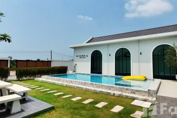 3 Bedroom Hotel / Resort for sale in Taphong, Rayong