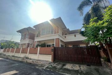 3 Bedroom House for rent in Phra Khanong Nuea, Bangkok