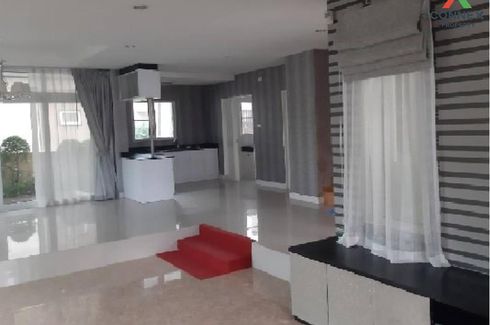 3 Bedroom House for sale in The Boulevard Sriracha, Surasak, Chonburi