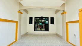 2 Bedroom Townhouse for sale in Baan Narisa Baan Kluay-Sai Noi, Phimon Rat, Nonthaburi