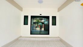 2 Bedroom Townhouse for sale in Baan Narisa Baan Kluay-Sai Noi, Phimon Rat, Nonthaburi