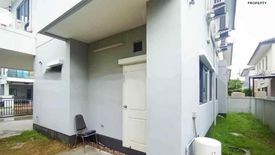 4 Bedroom House for sale in Centro Ratchapruek 2, Bang Krang, Nonthaburi