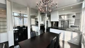 3 Bedroom Condo for sale in The Height, Khlong Tan Nuea, Bangkok near BTS Thong Lo