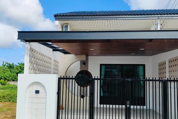 2 Bedroom Townhouse for rent in Chalong, Phuket