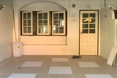 2 Bedroom Townhouse for rent in Phanason 4, Bang Chan, Bangkok