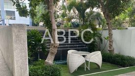 1 Bedroom Condo for rent in Club Royal, Na Kluea, Chonburi