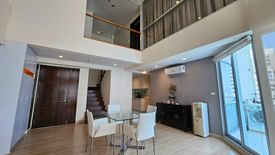 2 Bedroom Condo for rent in The Rajdamri, Pathum Wan, Bangkok near BTS Ratchadamri