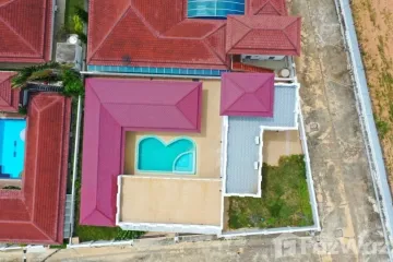 5 Bedroom House for sale in Chokchai Village 4, Nong Prue, Chonburi