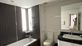 2 Bedroom Apartment for rent in Nantiruj Tower, Khlong Toei, Bangkok near BTS Asoke