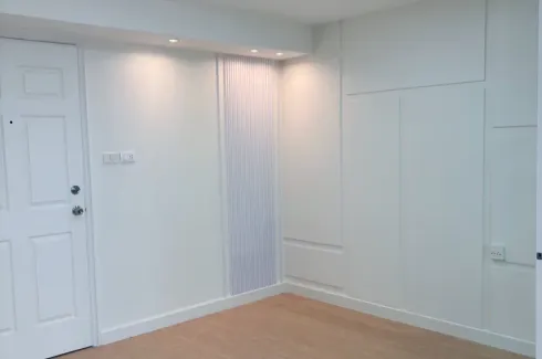 Condo for sale in Lumpini Center Nawamin, Khlong Chan, Bangkok