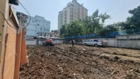 Land for sale in Thung Wat Don, Bangkok near BTS Surasak