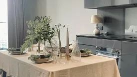 1 Bedroom Condo for rent in Tait Sathorn 12, Silom, Bangkok near BTS Saint Louis