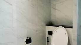 1 Bedroom Condo for rent in Tait Sathorn 12, Silom, Bangkok near BTS Saint Louis