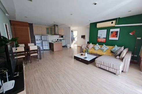 2 Bedroom Condo for rent in Khlong Tan Nuea, Bangkok