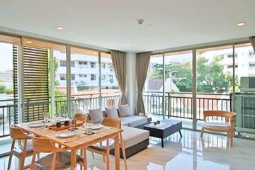 3 Bedroom Condo for rent in Khlong Tan Nuea, Bangkok