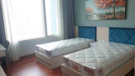 3 Bedroom Condo for rent in Bang Lamphu Lang, Bangkok
