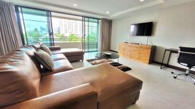 3 Bedroom Condo for rent in Khlong Tan Nuea, Bangkok