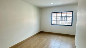 2 Bedroom Townhouse for sale in Sam Wa Tawan Tok, Bangkok