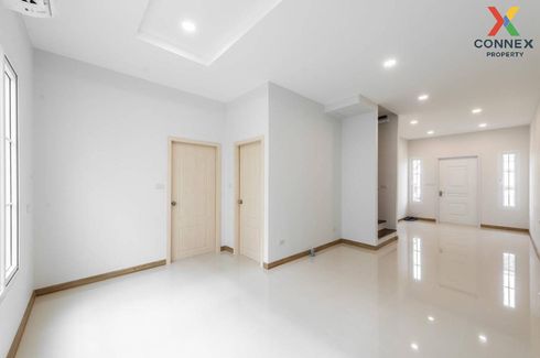 3 Bedroom Townhouse for sale in Song Khanong, Nakhon Pathom