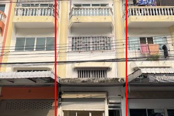 15 Bedroom Townhouse for sale in Tha Kham, Bangkok