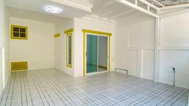 3 Bedroom Townhouse for sale in Lahan, Nonthaburi
