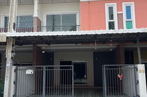 3 Bedroom Townhouse for sale in Nong Mai Daeng, Chonburi