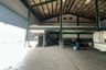Warehouse / Factory for rent in Bang Chak, Bangkok near BTS Punnawithi