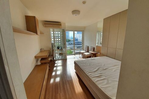 1 Bedroom Condo for sale in I-House Rama IX-Ekamai, Bang Kapi, Bangkok near MRT Thailand Cultural Centre