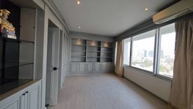 2 Bedroom Condo for sale in Supakarn Condominium, Khlong Ton Sai, Bangkok near BTS Saphan Taksin