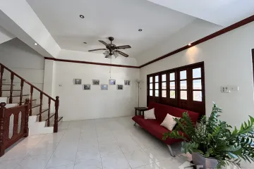 3 Bedroom Townhouse for sale in Baan Thai Villas, Nong Kae, Prachuap Khiri Khan