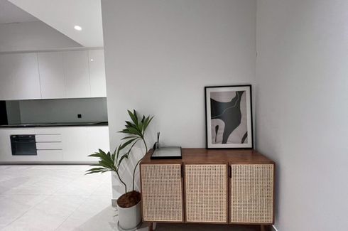 2 Bedroom Condo for rent in Tait Sathorn 12, Silom, Bangkok near BTS Saint Louis