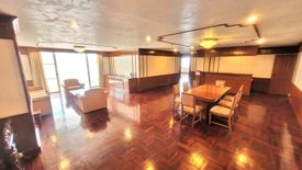 3 Bedroom Condo for rent in Khlong Tan Nuea, Bangkok